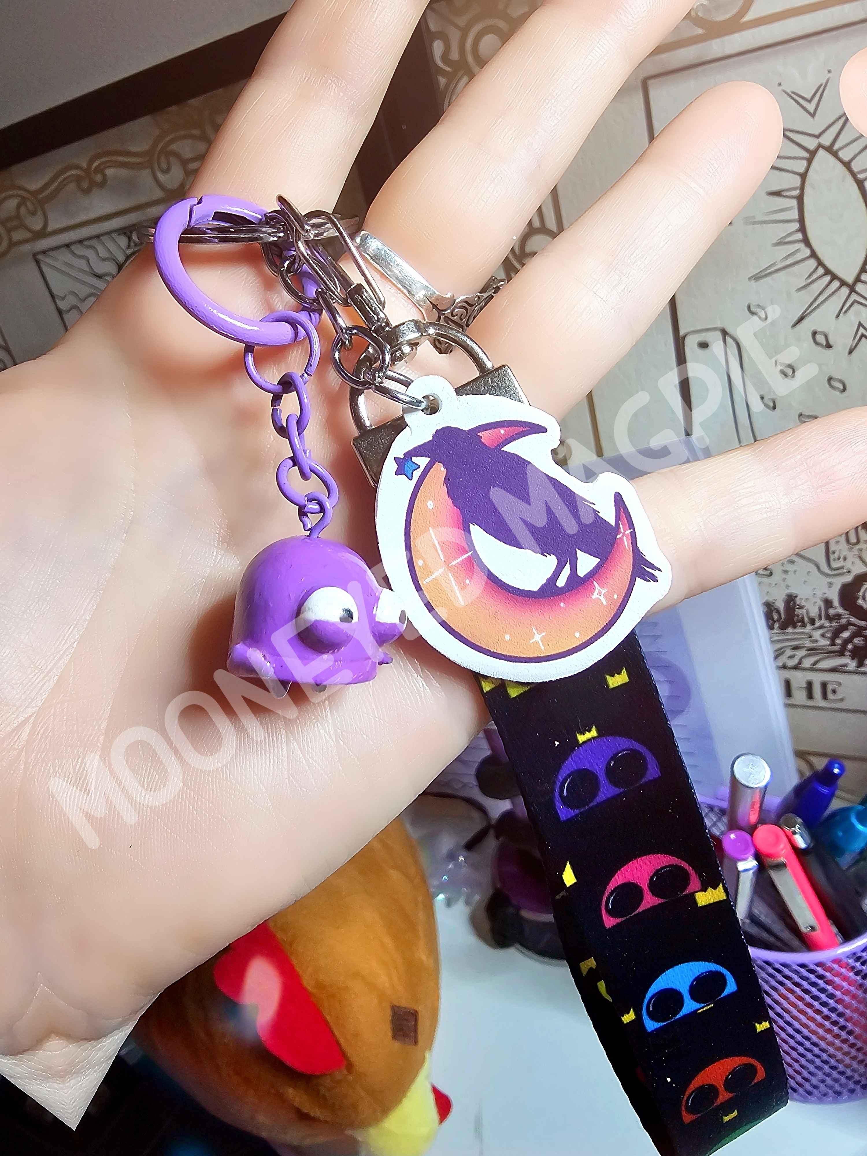 Mooneyed Magpie Logo Keychain